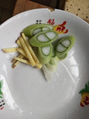葱姜切好