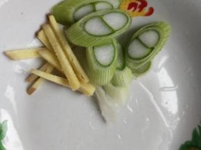 葱姜切好