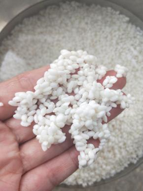 浸泡两小时后，如图。