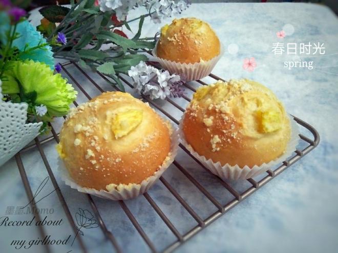 菠萝酥粒小面包