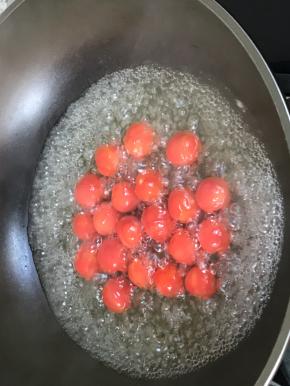 煮至表面发皱捞出