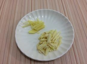 姜蒜也切成丝
