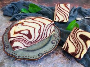 出炉倒扣，直至凉透在脱模。