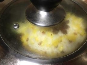 蒸锅烧水，上汽和15分钟即可