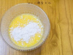 40g鸡蛋+一小勺水
