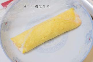 盖上保鲜膜大火蒸10分钟左右即可