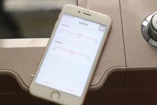 东菱DL-JD08这款面包机有智能WIFI控制功能，手机即可远程操控，相当方便。