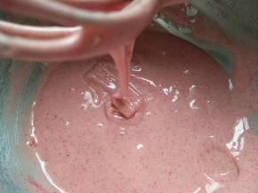 搅拌好的面糊。