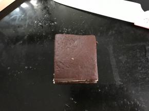 再把三份面片分别叠加。