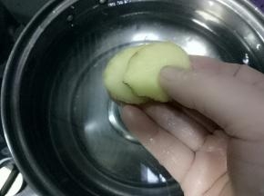 放入姜片