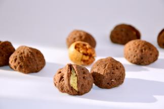 外皮酥脆，内馅还有核桃的香味