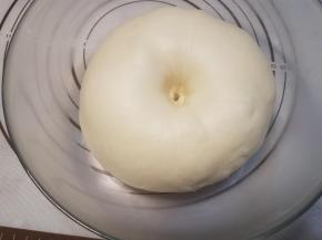 发酵至1.5-2倍大，手插入面团，洞孔不回缩不塌陷。