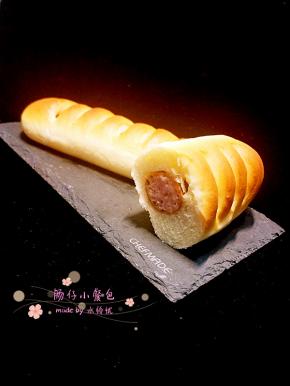 香肠跟面包的完美搭配。