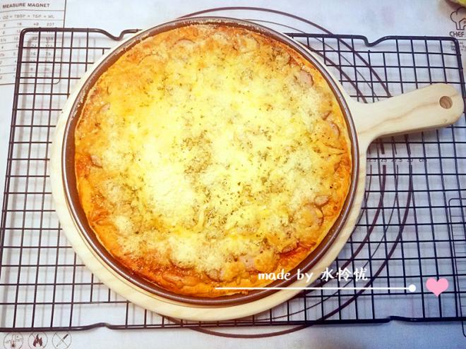 香肠培根薄底披萨