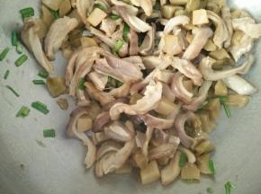 翻炒均匀即可。