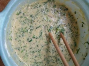 搅拌成糊