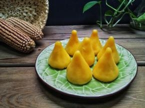 软糯清香，还有丝丝甜味和奶香味，特别好吃，没人拦着我能吃一屉，哈哈