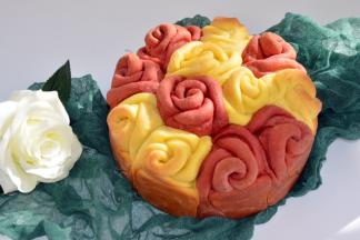 入烤箱烤30分钟，10分钟后加盖锡纸，防治上色过重