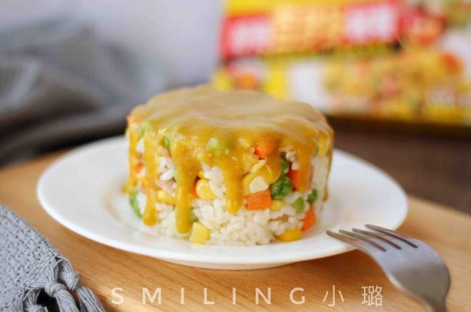 创意淋面蛋糕咖喱饭