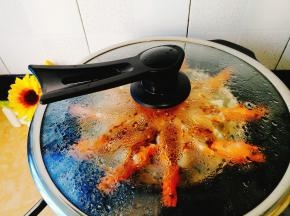 大火烧开后，蒸5分钟即可。