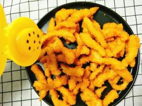 最后加入椒盐(喜欢吃辣的可以加辣椒粉)