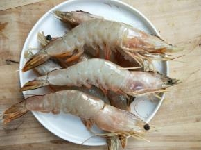 室温自然解冻。