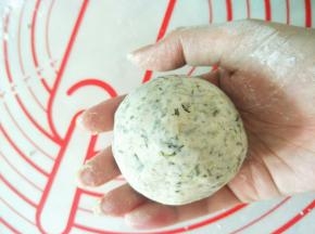 再次包起来。弄成圆形