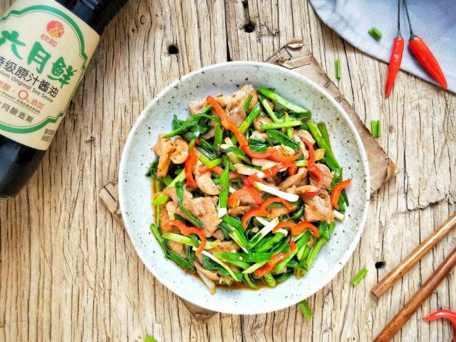 家常菜豆豉蒜苗炒肉