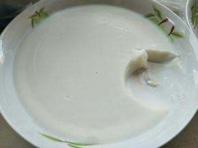 自己买猪板油熬制的猪油。