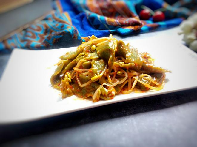 油泼马刺荆面条