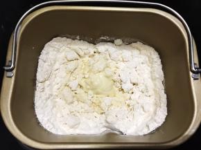 面包机启动揉面