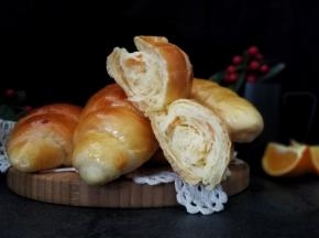 甩KFC的小餐包几条街哦