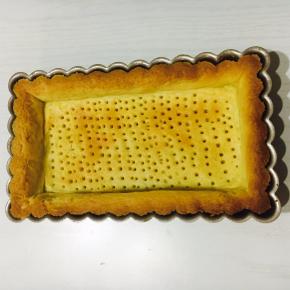 20分钟后取掉压在上面的重物在烤10分钟。