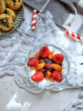 美美哒享受阳光减肥早餐吧( •̀∀•́ )