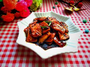 拍照，甜甜的，非常好吃。