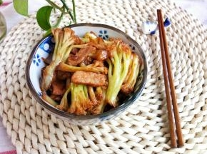 盛出开吃