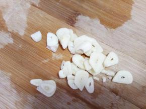 蒜切碎