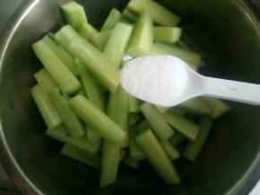 放盐腌半个小时