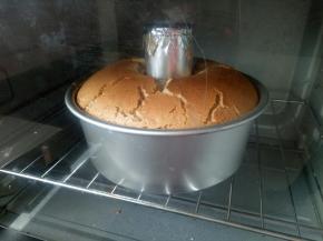 放入烤箱中下层150度烤50分钟