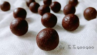 等分3克一个揉成圆球