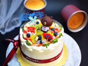 最后放上公仔和插卡装饰，完成。