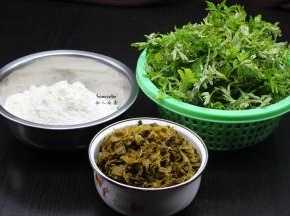 准备艾叶、面粉、酸菜、干辣椒、生姜、酵母等食材；