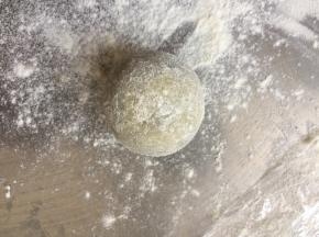 撒些干粉