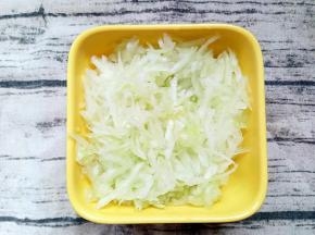 黄瓜去皮去籽抽丝