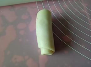 从上向下卷起
