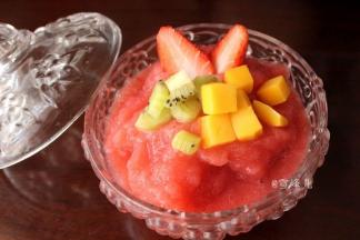 喜欢甜味重的可以加入蜂蜜。