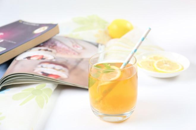 蜜桃味果酱茶饮