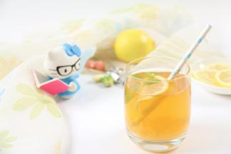 果酱茶饮就是这么简单，自己制作健康又美味，你还在等什么呢。