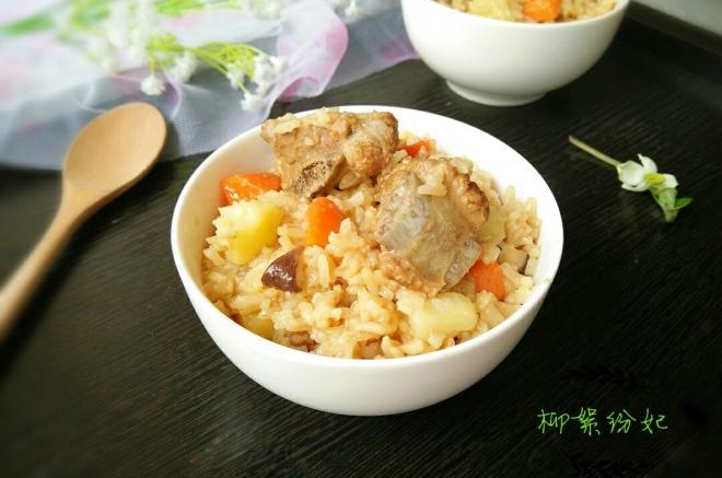 排骨土豆焖饭