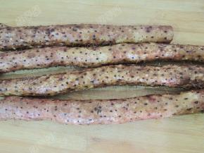 铁棍山药刷洗干净